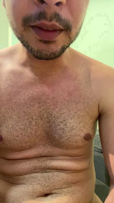 LoboAlpha live cam on Cam4