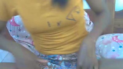 Logane live cam on Cam4