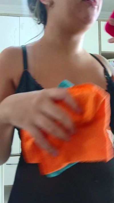 Loirinhahot2026 live cam on Cam4