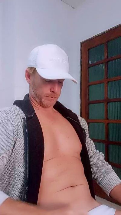 Loiroatv36sc live cam on Cam4