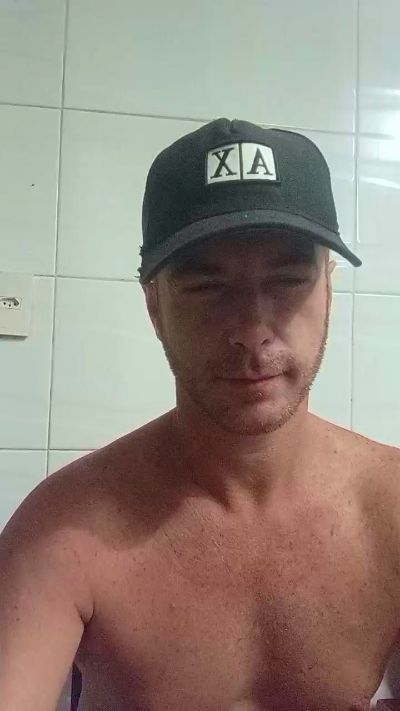 Loiroatv36sc live cam on Cam4