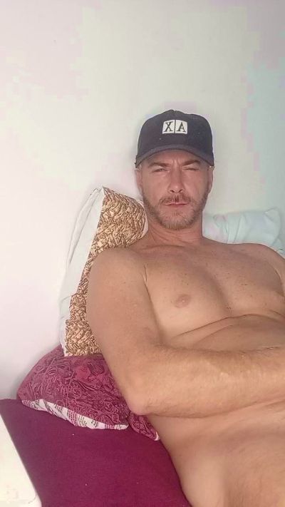 Loiroatv36sc live cam on Cam4