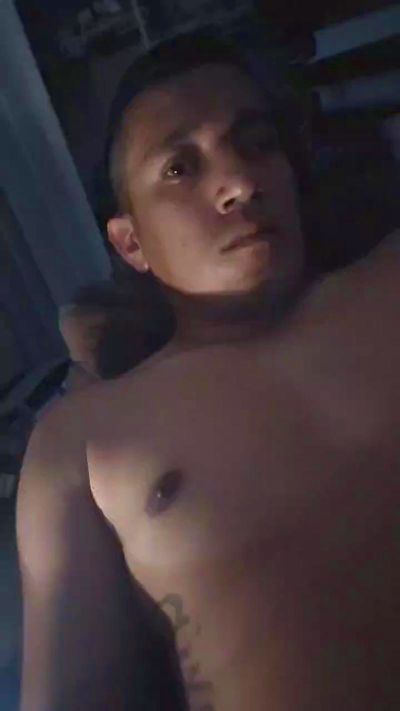Lol09 live cam on Cam4