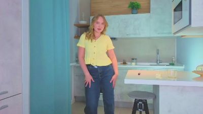 LolaBlaze live cam on Cam4
