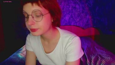 LolaComs Live Webcam