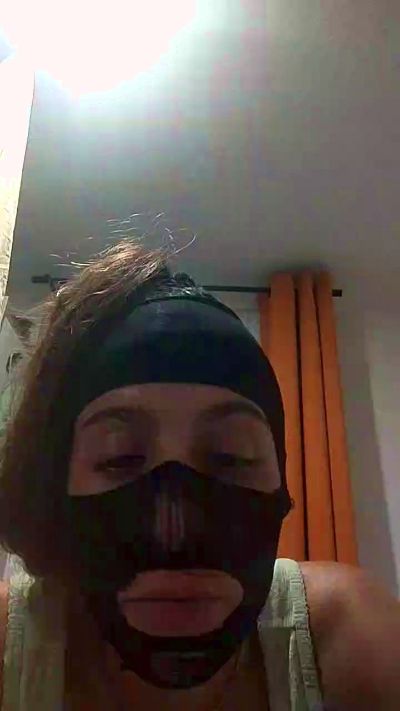 LolaX live cam on Cam4