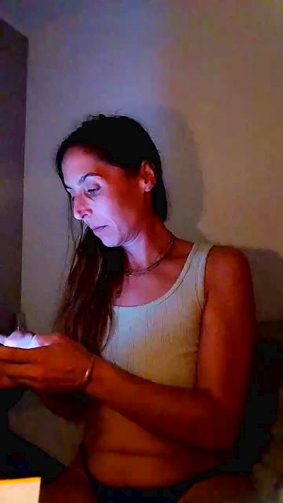 LolaX live cam on Cam4