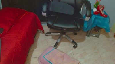 Lola_Bubbles live cam on Cam4