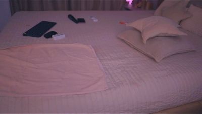 Lola_Paradis live cam on Cam4