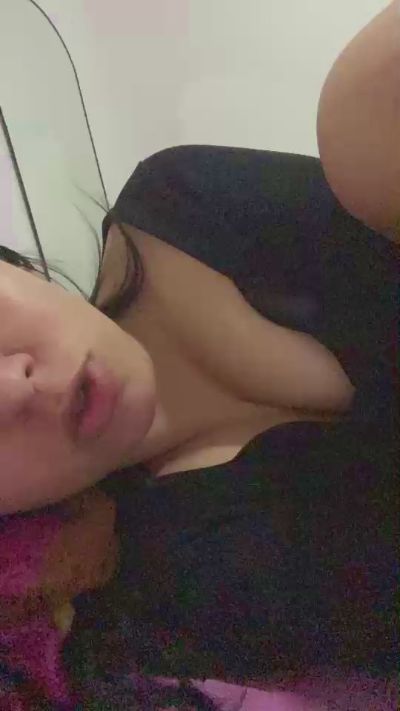 Lolaarg live cam on Cam4