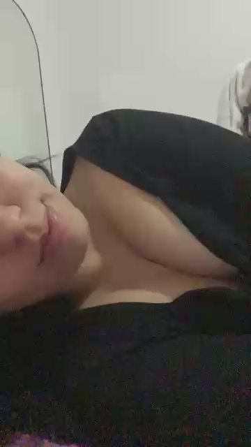 Lolaarg live cam on Cam4