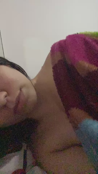 Lolaarg live cam on Cam4