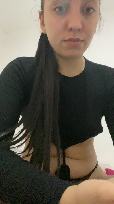 Lolaarg live cam on Cam4