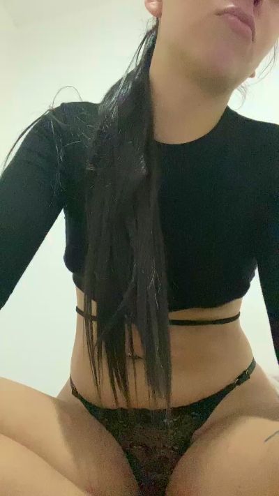 Lolaarg live cam on Cam4