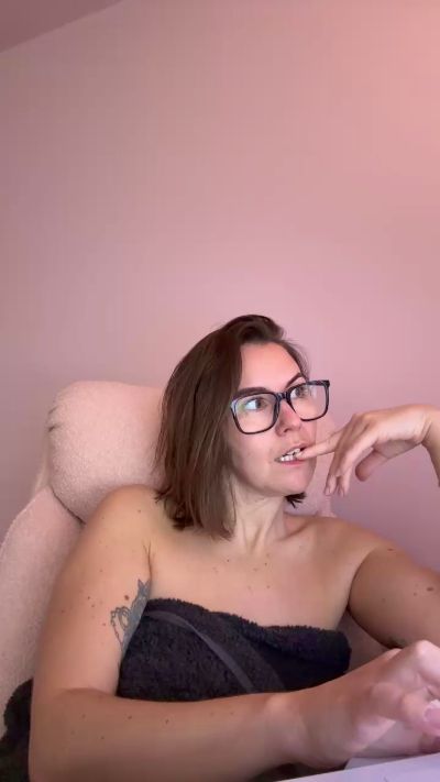 Lolacamgirl91 live cam on Cam4
