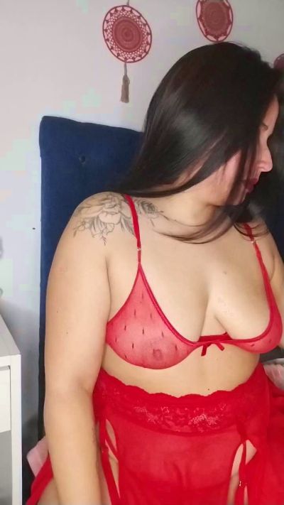 Lolanoir1 live cam on Cam4