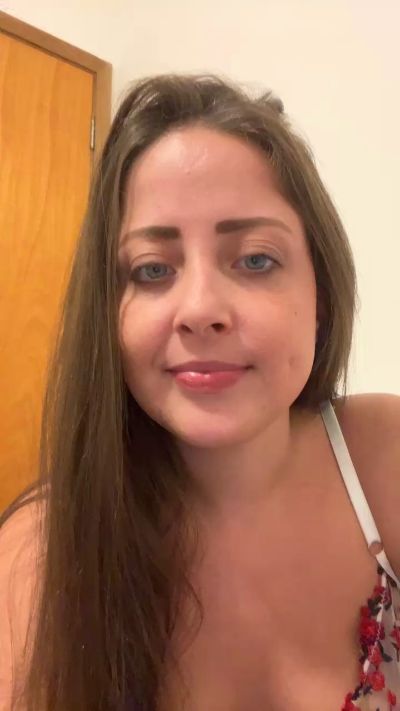 Lolaplik live cam on Cam4