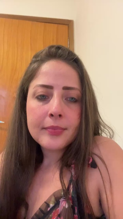 Lolaplik live cam on Cam4