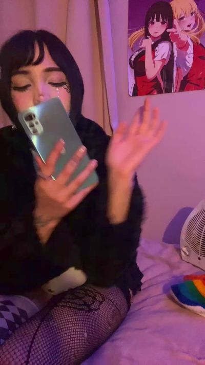 Loli_kawaii live cam on Cam4