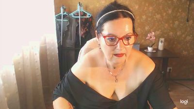 LollaGreate live cam on Cam4