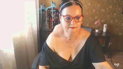 LollaGreate live cam on Cam4