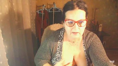LollaGreate live cam on Cam4