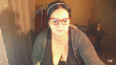 LollaGreate live cam on Cam4