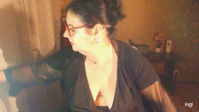 LollaGreate live cam on Cam4