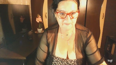 LollaGreate live cam on Cam4