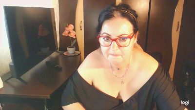 LollaGreate live cam on Cam4