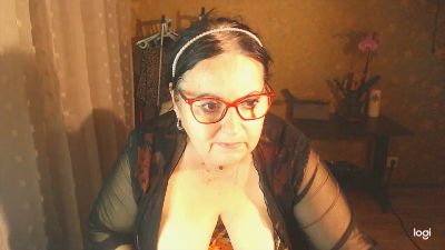 LollaGreate live cam on Cam4