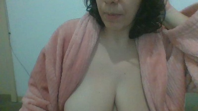 Lollaloba live cam on Cam4