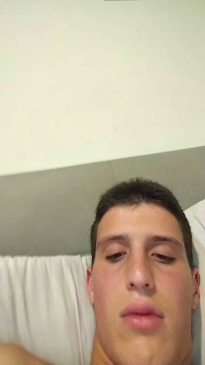 Lolloniccia live cam on Cam4