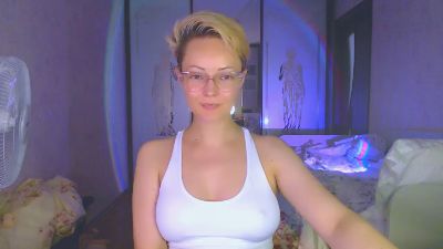 Lolly_pop567 live cam on Cam4