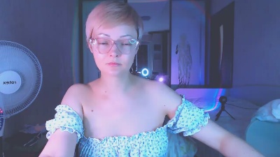 Lolly_pop567 live cam on Cam4