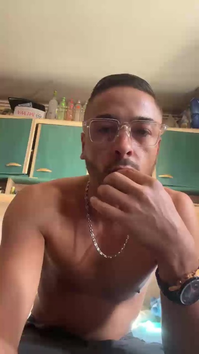 Lolo9277 live cam on Cam4
