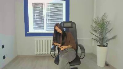LondaSchaefer live cam on Cam4