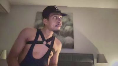LondonXXLFun live cam on Cam4