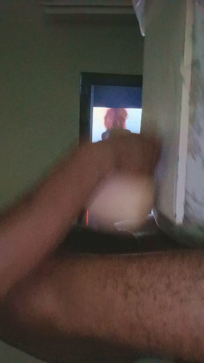 Lonelydicc89 live cam on Cam4