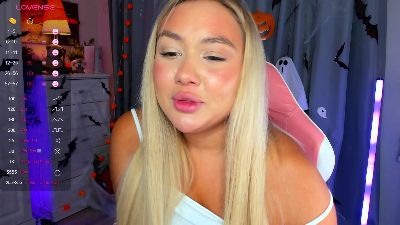 Loneve live cam on Cam4