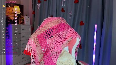 Loneve live cam on Cam4