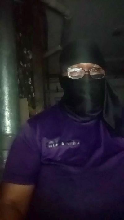 Lonevirgo live cam on Cam4