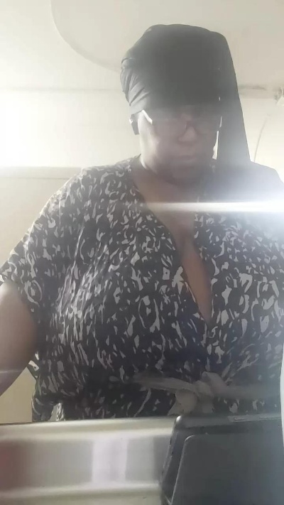 Lonevirgo live cam on Cam4
