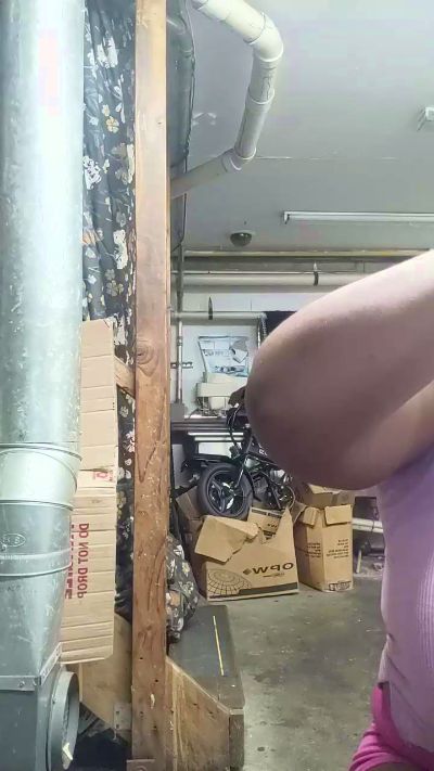 Lonevirgo live cam on Cam4