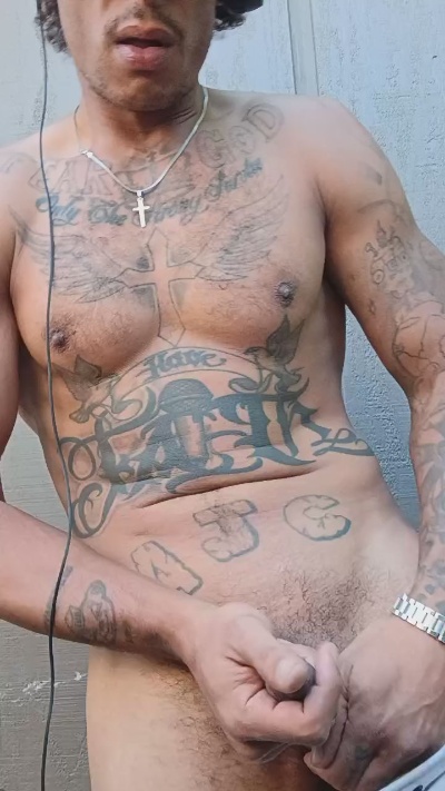 Longdaddyjordan live cam on Cam4