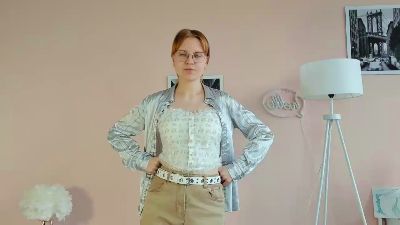 LonnieHoppes live cam on Cam4