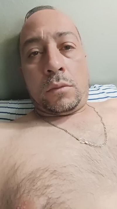 Lookillo001 live cam on Cam4