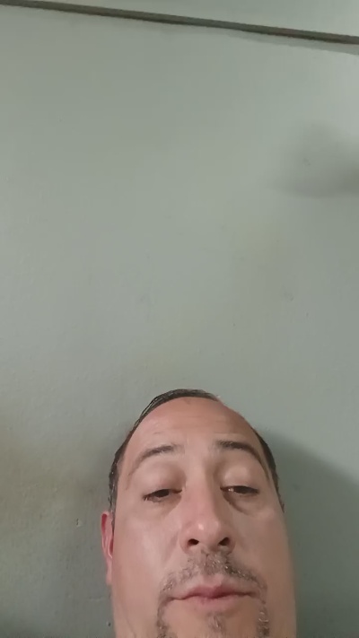 Lookillo001 live cam on Cam4