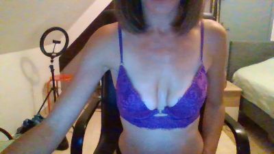 Loolaa_k live cam on Cam4