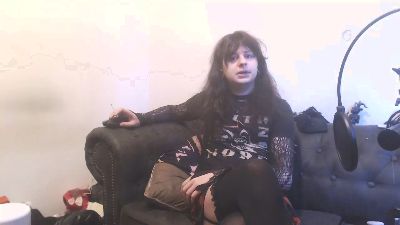 Loonadoomer live cam on Cam4